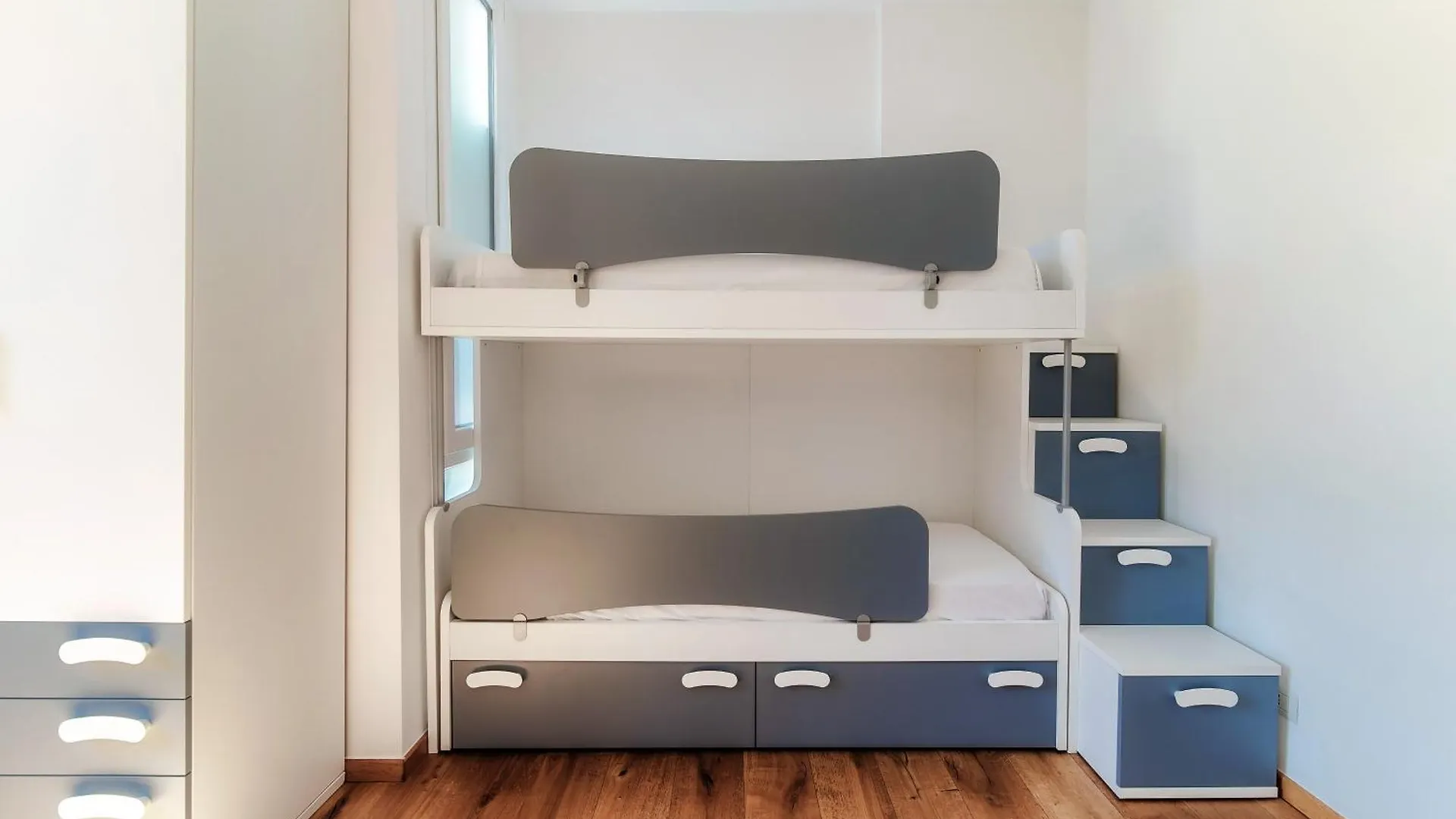 Contrada Sant'Elia - By Myhomeincomo Apartment Como