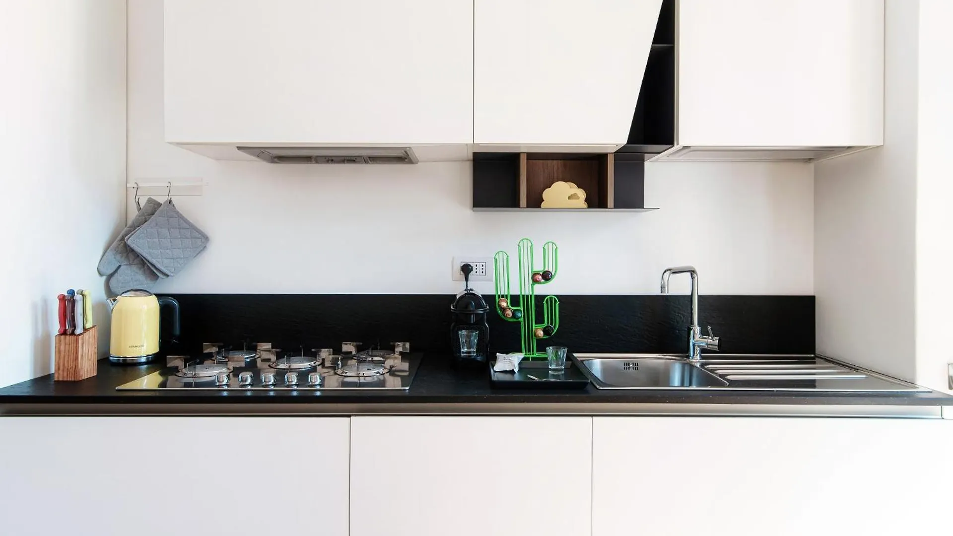 Apartment Contrada Sant'Elia - By Myhomeincomo Italy